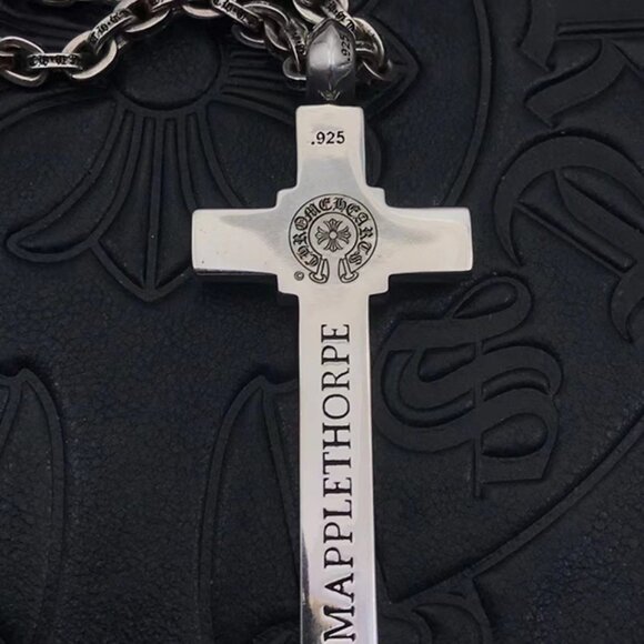 Chrome Hearts Collaboration Large Cross Necklace - Picture 5 of 8